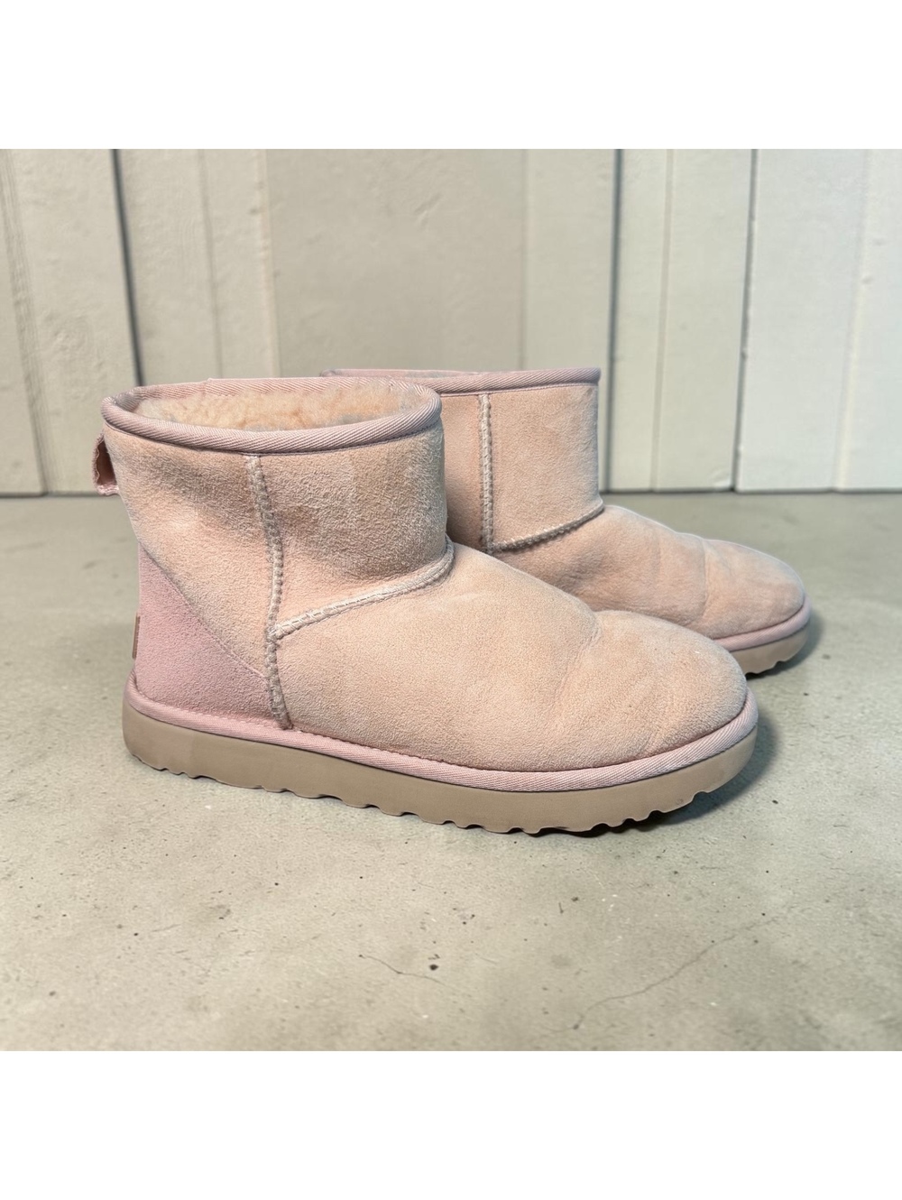 UGG Classic Mini Pink Suede Shearling Boots Size 7.5